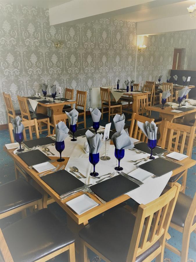 Nant-Y-Ffin Hotel Llandissilio Zewnętrze zdjęcie