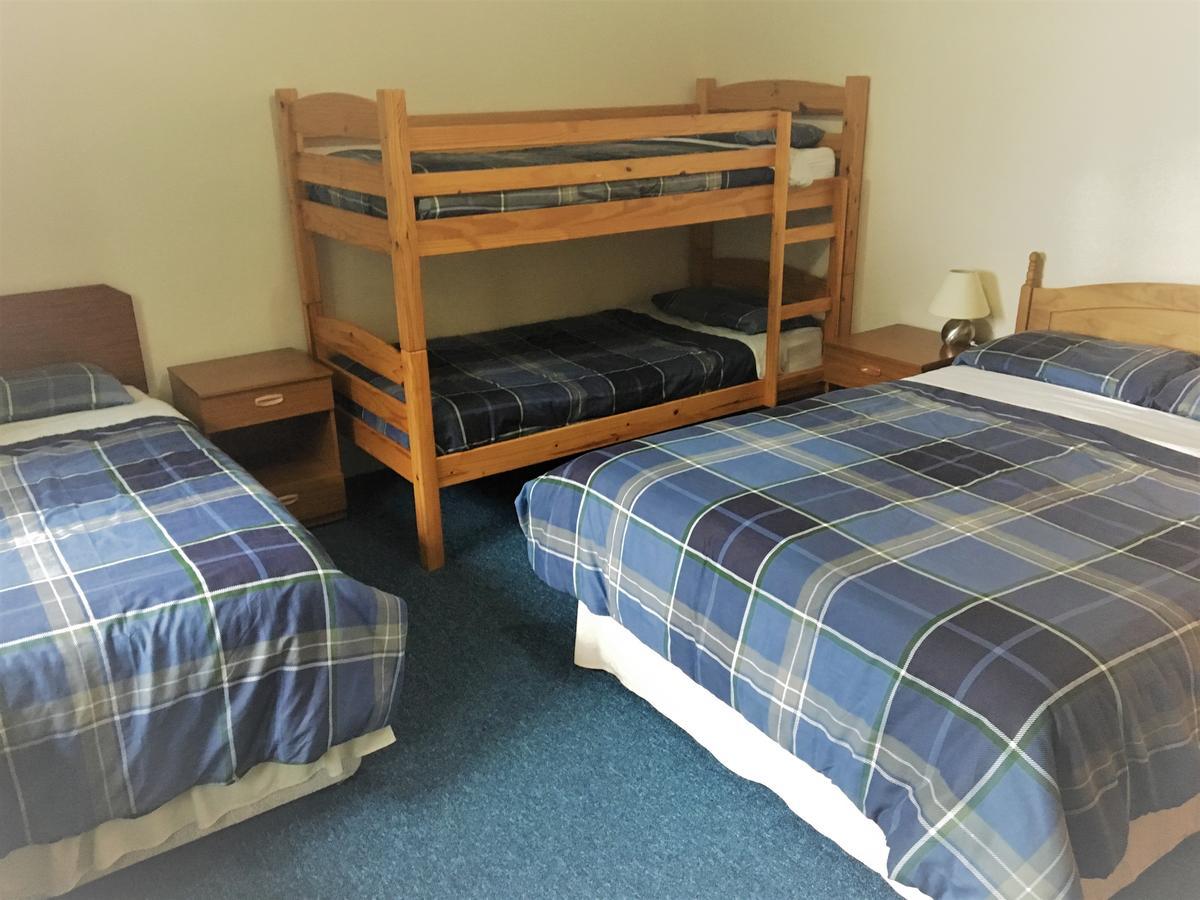Nant-Y-Ffin Hotel Llandissilio Zewnętrze zdjęcie