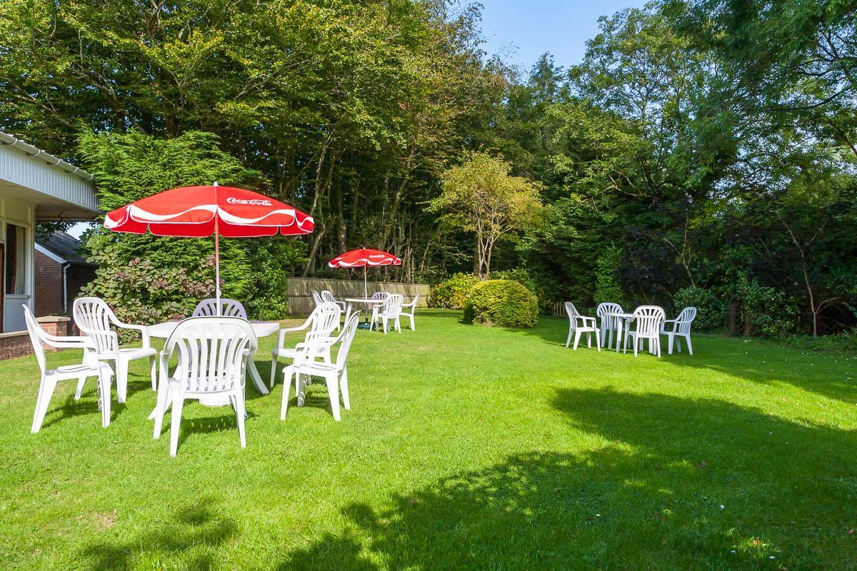 Nant-Y-Ffin Hotel Llandissilio Zewnętrze zdjęcie